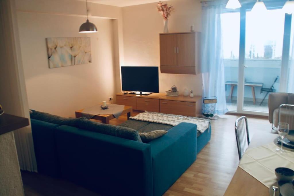 Jasmine Apartment - Free Parking - City Center - Skibus - Tatralandia 5Km Липтовски-Микулаш Экстерьер фото